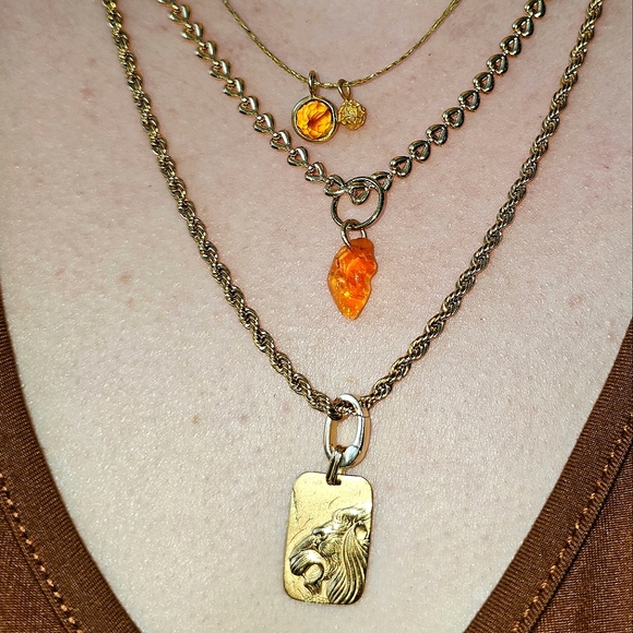 Little 18k Gold Mexican Fire Opal Charm Pendant - Picture 6 of 7